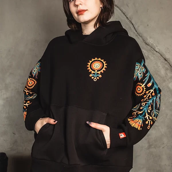 Худі “Solis Black” | Яскравий одяг | Babaii | Український бренд